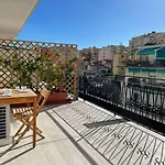 Apartamento Wh Tommy- Attico Monolocale Con Parcheggio Gratuito E Grande Terrazza - A 5 Minuti Dal Centro - Wifi San Remo